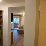 Zenauerhof Apartment