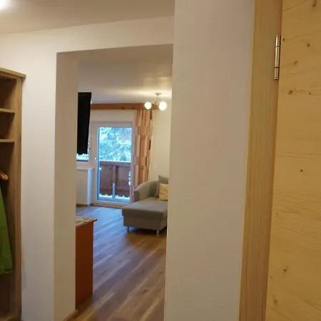 Zenauerhof Apartment