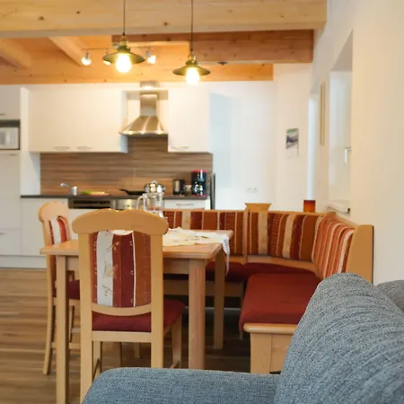 Zenauerhof Apartmán *